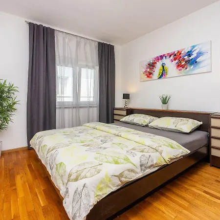Lejlighed Modernes In Traumlage Nur 70 Meter Zum Mit Parkplatz, Meerblick, Hundefreundlich Selce