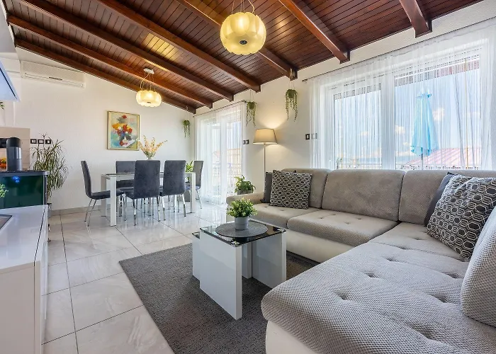 Modernes In Traumlage Nur 70 Meter Zum Mit Parkplatz, Meerblick, Hundefreundlich Apartmán *