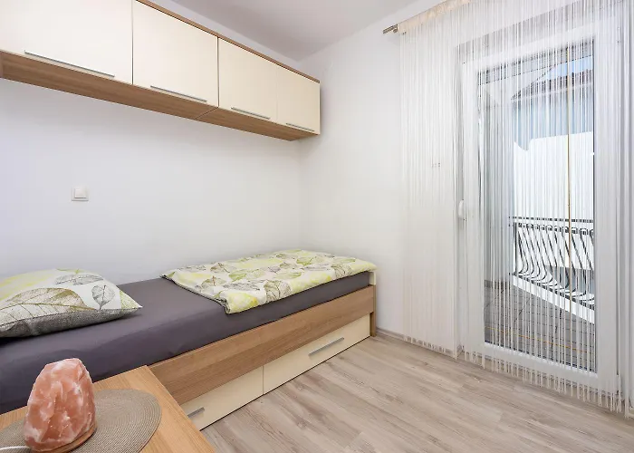 Modernes In Traumlage Nur 70 Meter Zum Mit Parkplatz, Meerblick, Hundefreundlich Apartmán