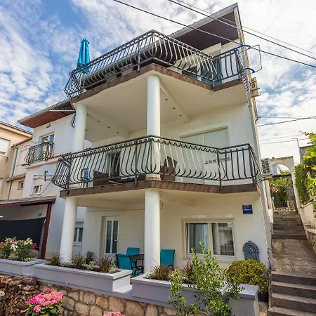 Modernes In Traumlage Nur 70 Meter Zum Mit Parkplatz, Meerblick, Hundefreundlich Appartement