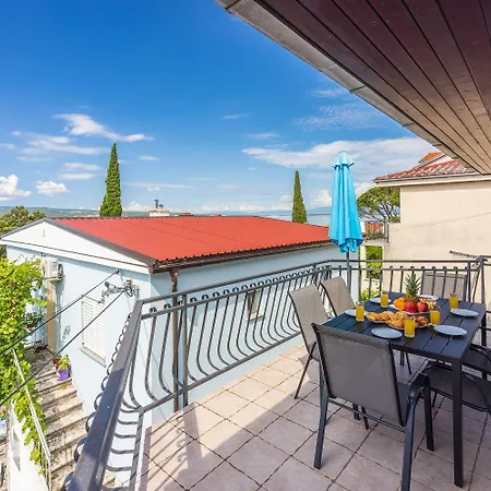 Modernes In Traumlage Nur 70 Meter Zum Mit Parkplatz, Meerblick, Hundefreundlich