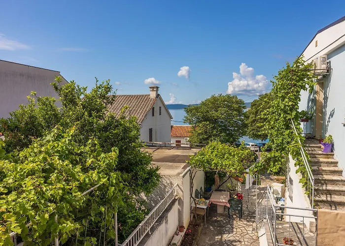 Modernes In Traumlage Nur 70 Meter Zum Mit Parkplatz, Meerblick, Hundefreundlich Appartement Selce