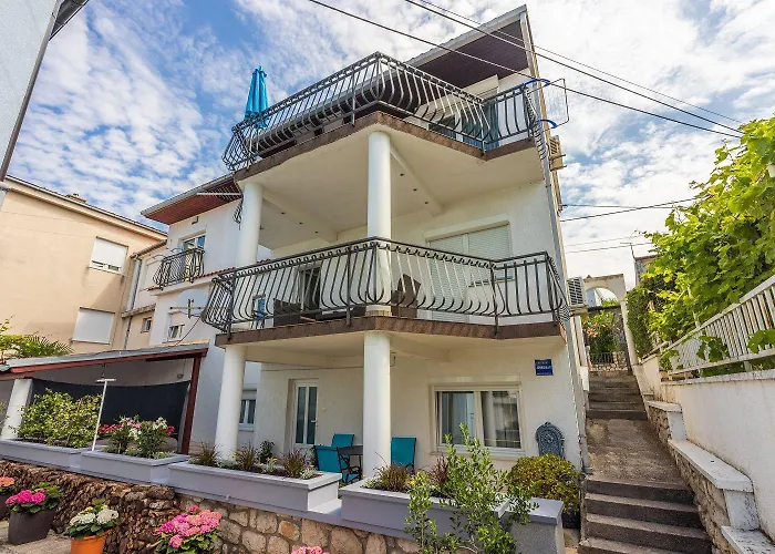 Modernes In Traumlage Nur 70 Meter Zum Mit Parkplatz, Meerblick, Hundefreundlich Appartement