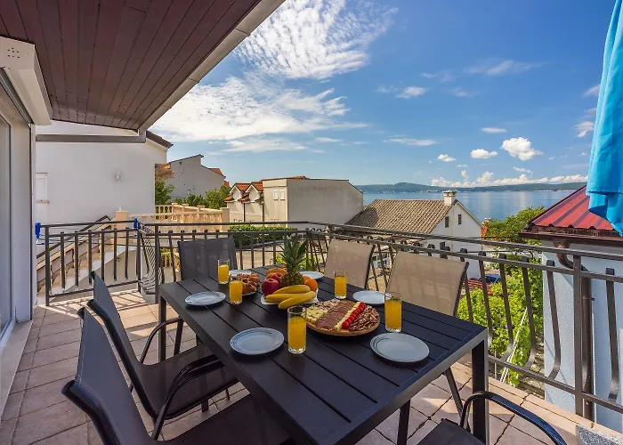 Modernes In Traumlage Nur 70 Meter Zum Mit Parkplatz, Meerblick, Hundefreundlich *